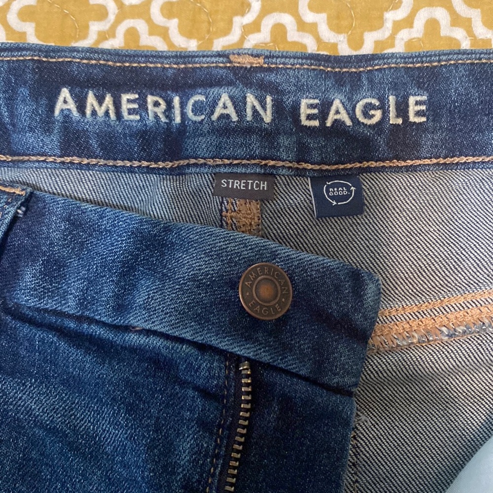 American Eagle stretchy curvy mom jeans